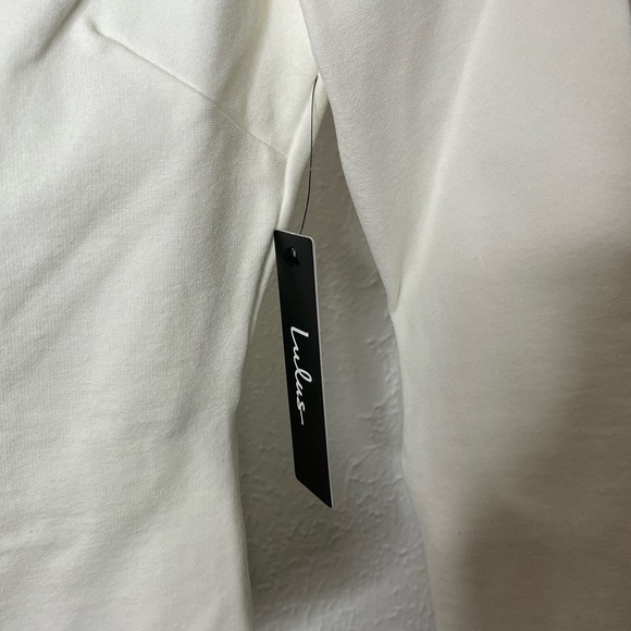 NWT Lulu’s Like A Bird 3/4 Sleeve Off-The-Shoulder White Bodysuit Size Small - Picture 2 of 6